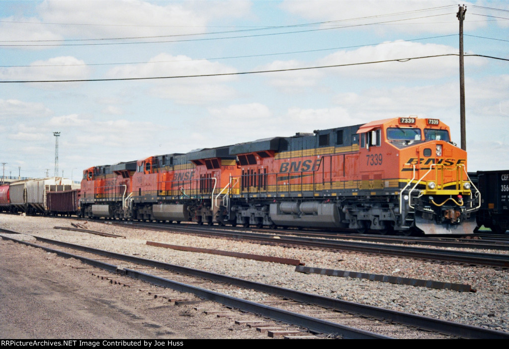 BNSF 7339 East